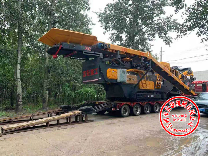 沖擊式制砂整型移動破碎站廠家發(fā)貨
